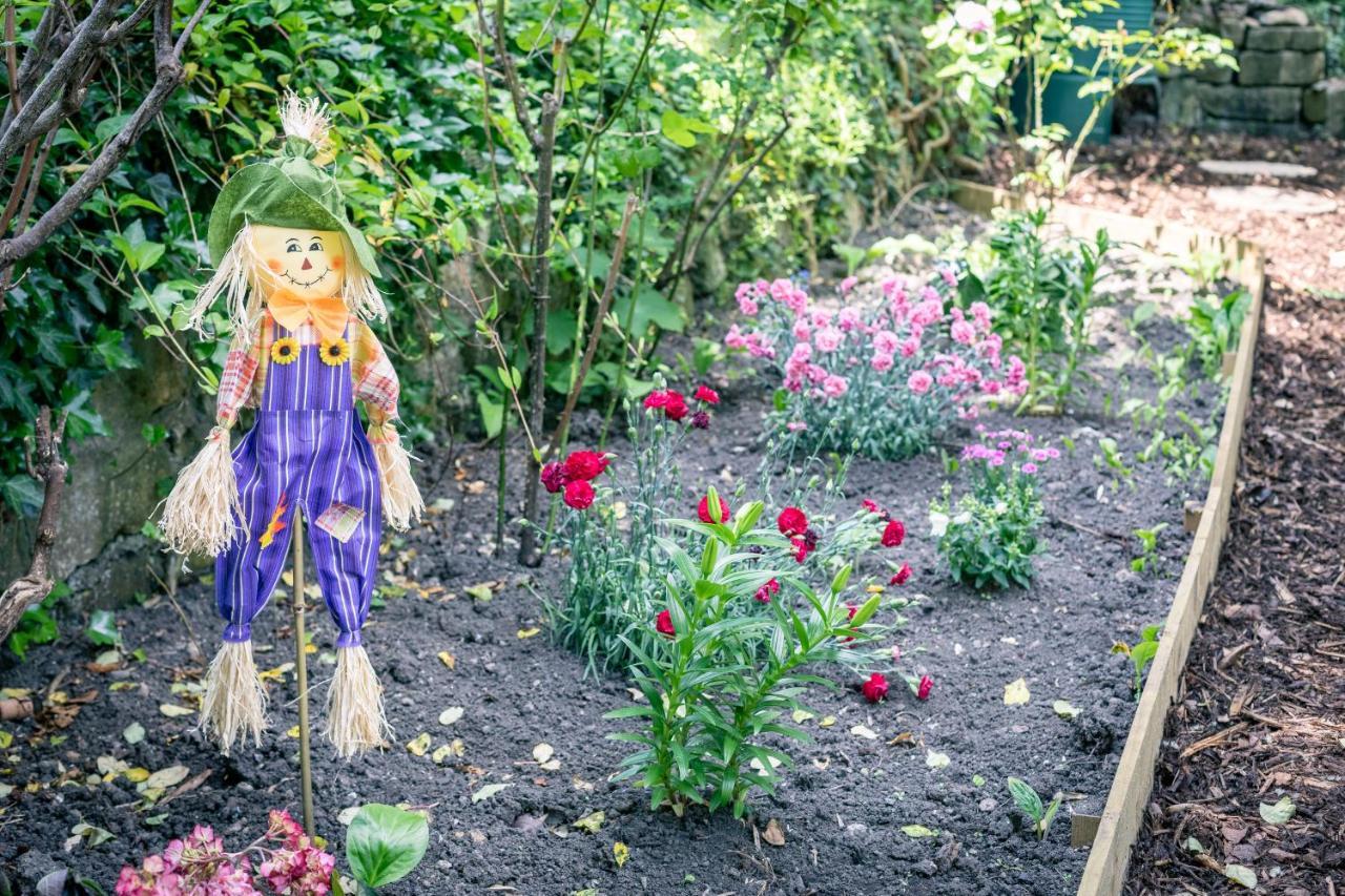 באת' The Wonderland Townhouse - Alice In Wonderland 7Bdr Home מראה חיצוני תמונה