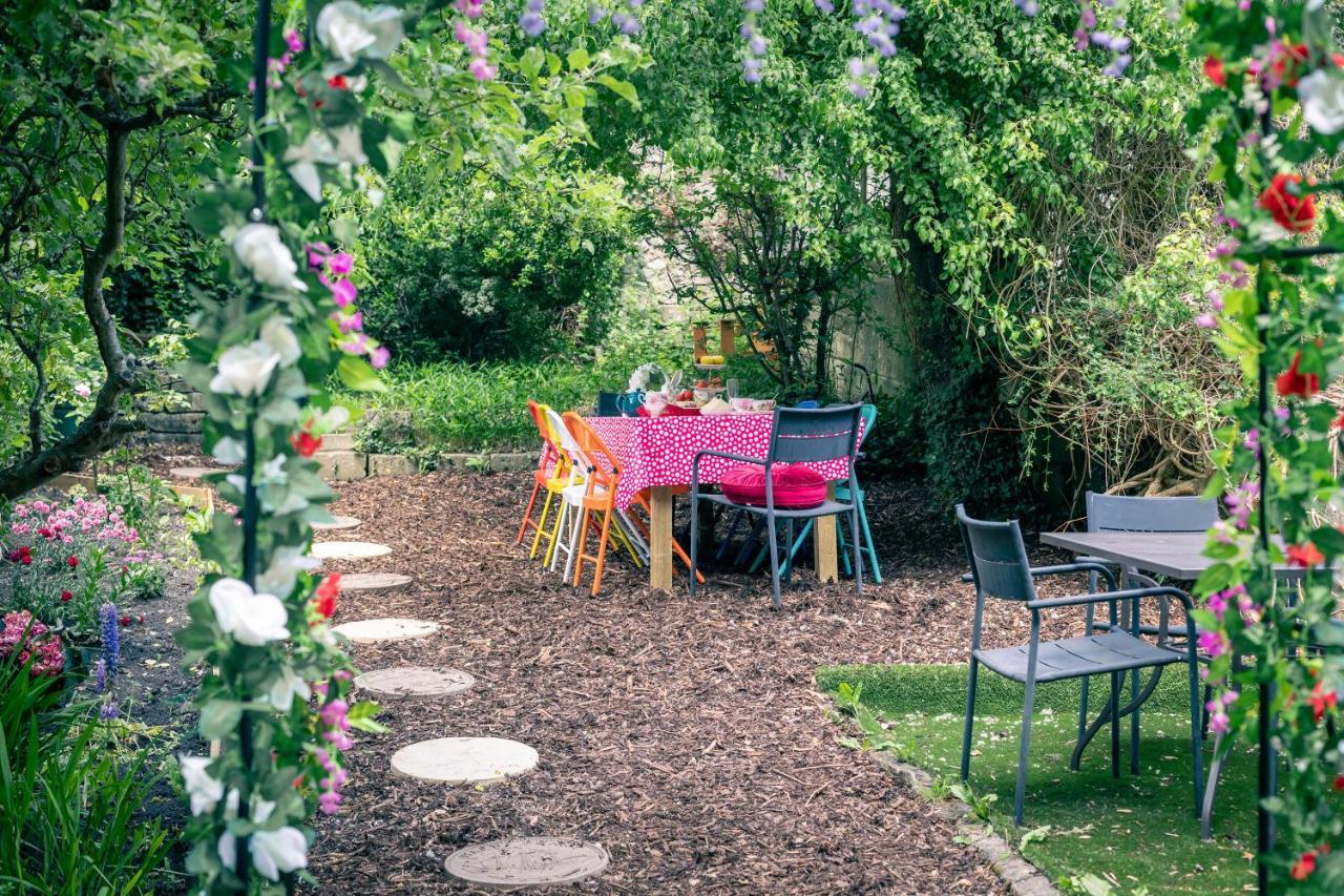 באת' The Wonderland Townhouse - Alice In Wonderland 7Bdr Home מראה חיצוני תמונה