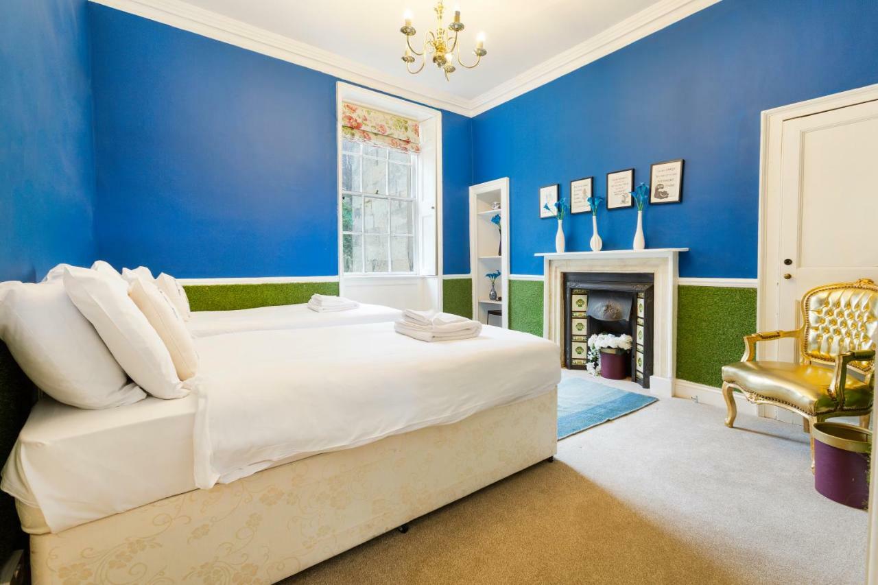באת' The Wonderland Townhouse - Alice In Wonderland 7Bdr Home מראה חיצוני תמונה